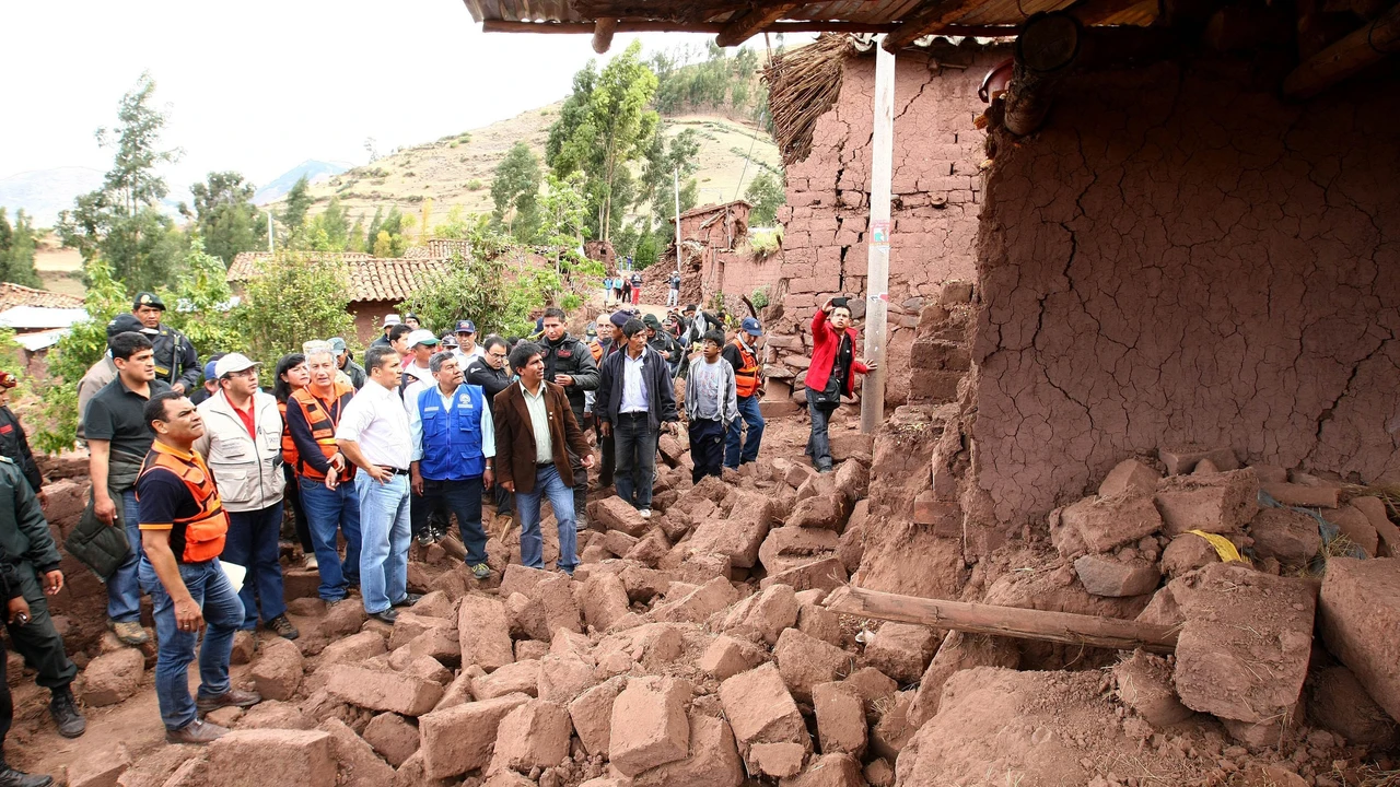 A 7.2 magnitude earthquake shakes southern Peru