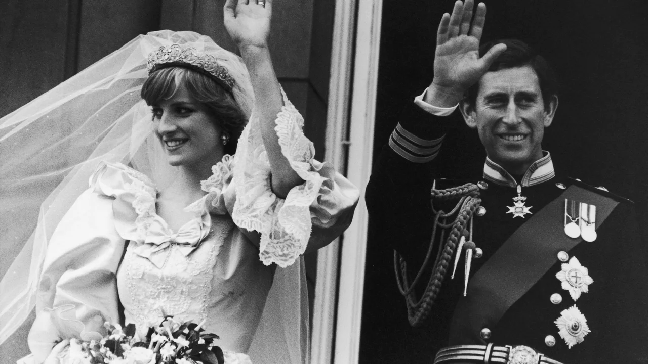 Thirty years since the divorce of Lady Di and Charles III: the scandalous breakup that unbalanced the British monarchy
