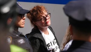 Susan Sarandon arrested during anti-Netanyahu and pro-Palestinian protest in New York