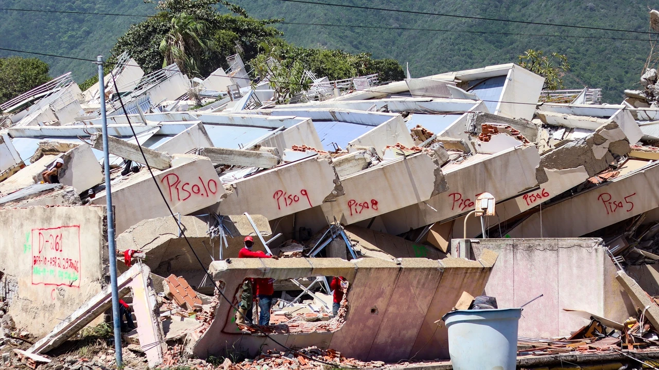 Three months after the earthquakes in Venezuela, there are still more than 40,000 people missing