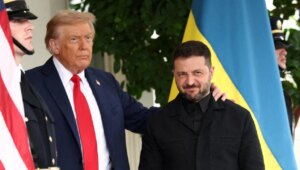 The Ukraine war enters a new phase with Trump getting closer to Putin: "Zelensky’s patience is running out"